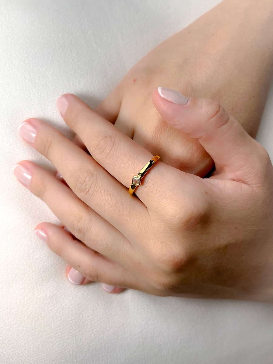 Anel Pingo de Luz Zircônia Banho Ouro 18K/ Ródio Branco